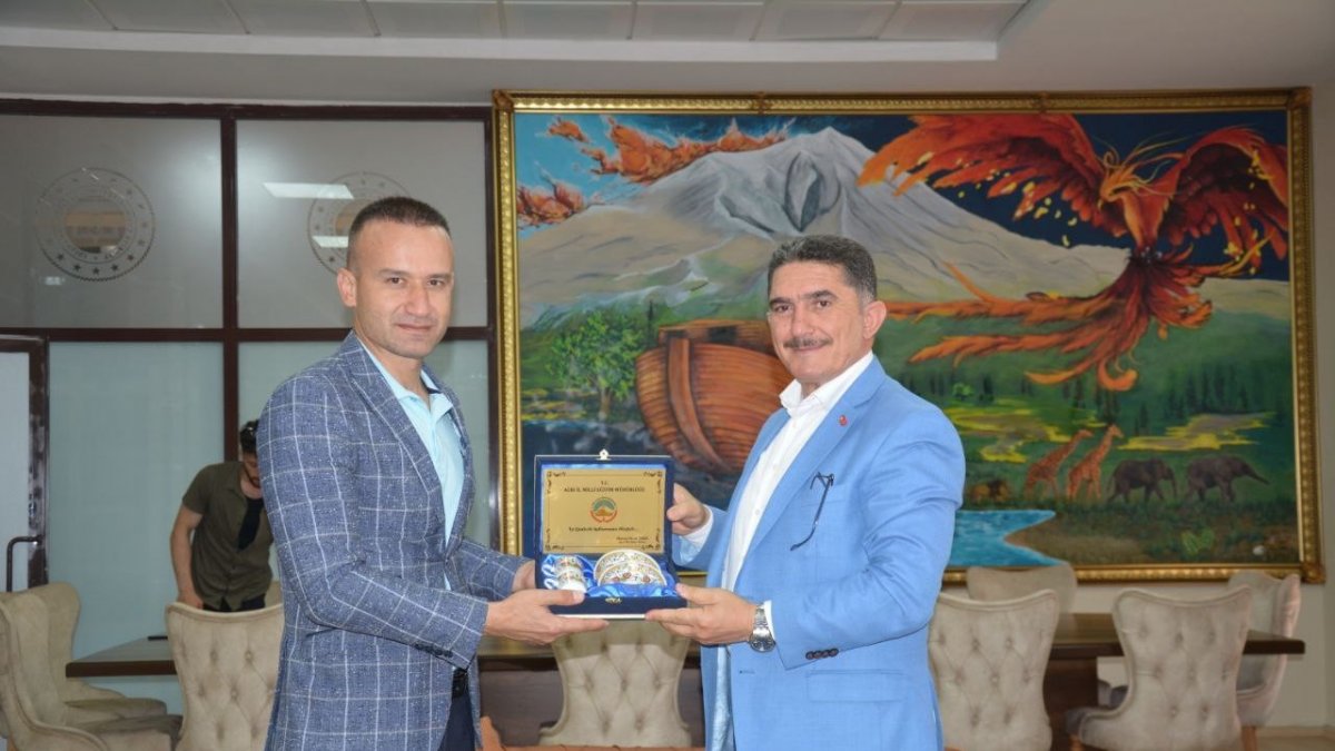 Ağrı’da hizmete başlayan yeni öğretmenevine şehit öğretmen Burçin Uysal’ın adı verildi