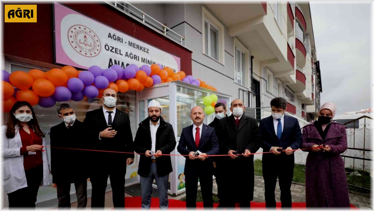 Ağrı’da Minik Kalpler Anaokulu hizmete açıldı