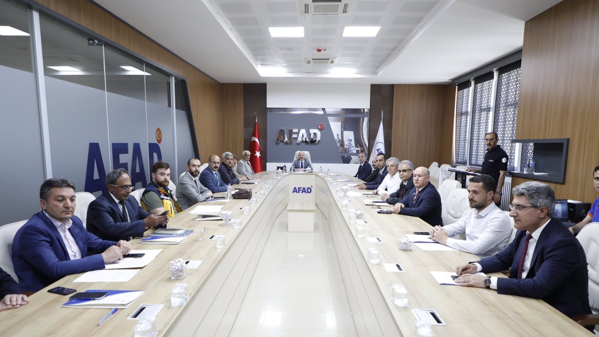 Ağrı’da Türkiye Afet Müdahale Planı (TAMP) Masabaşı ve Saha Tatbikatı Düzenlendi