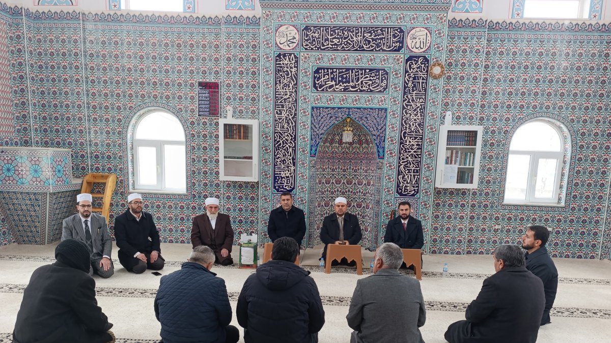 Ağrı’da umre yolcularına yönelik bilgilendirme semineri düzenlendi