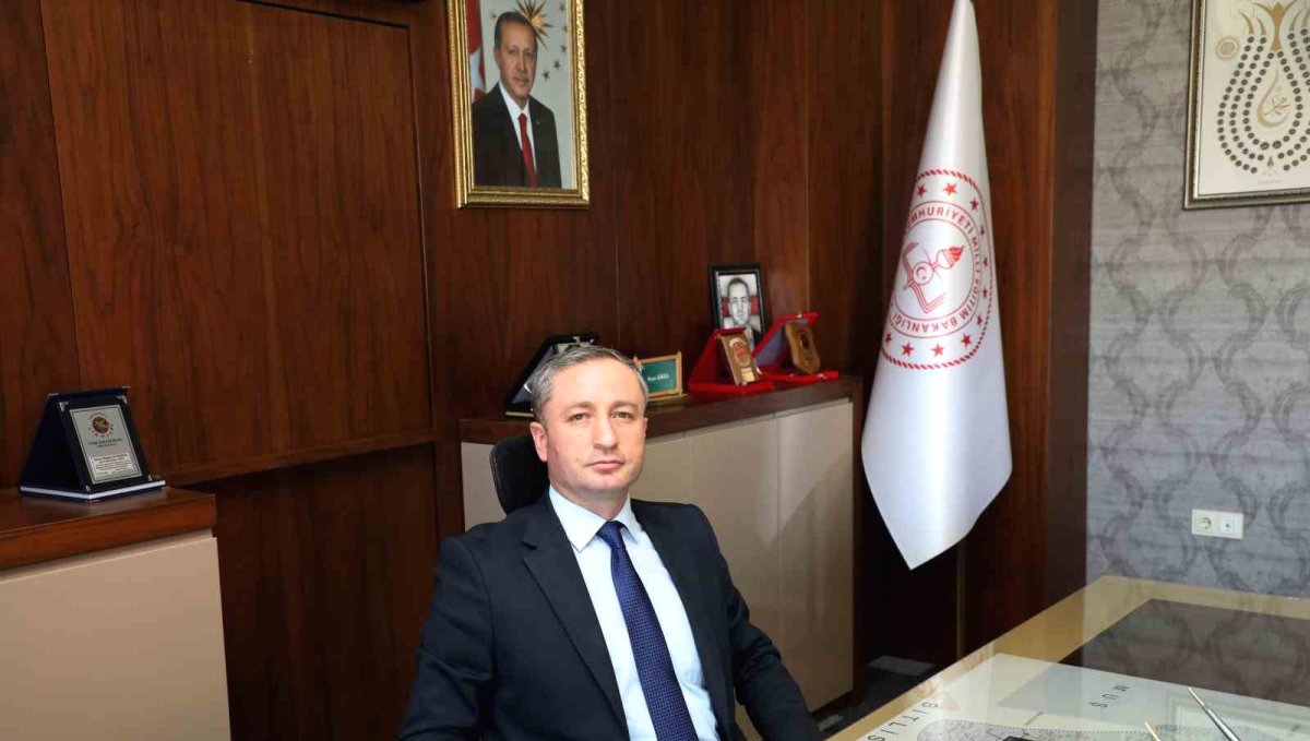 Ağrı’daki liseliler TÜBİTAK 2204-A’da fark yarattı: 11 proje Van bölge sergisine seçildi