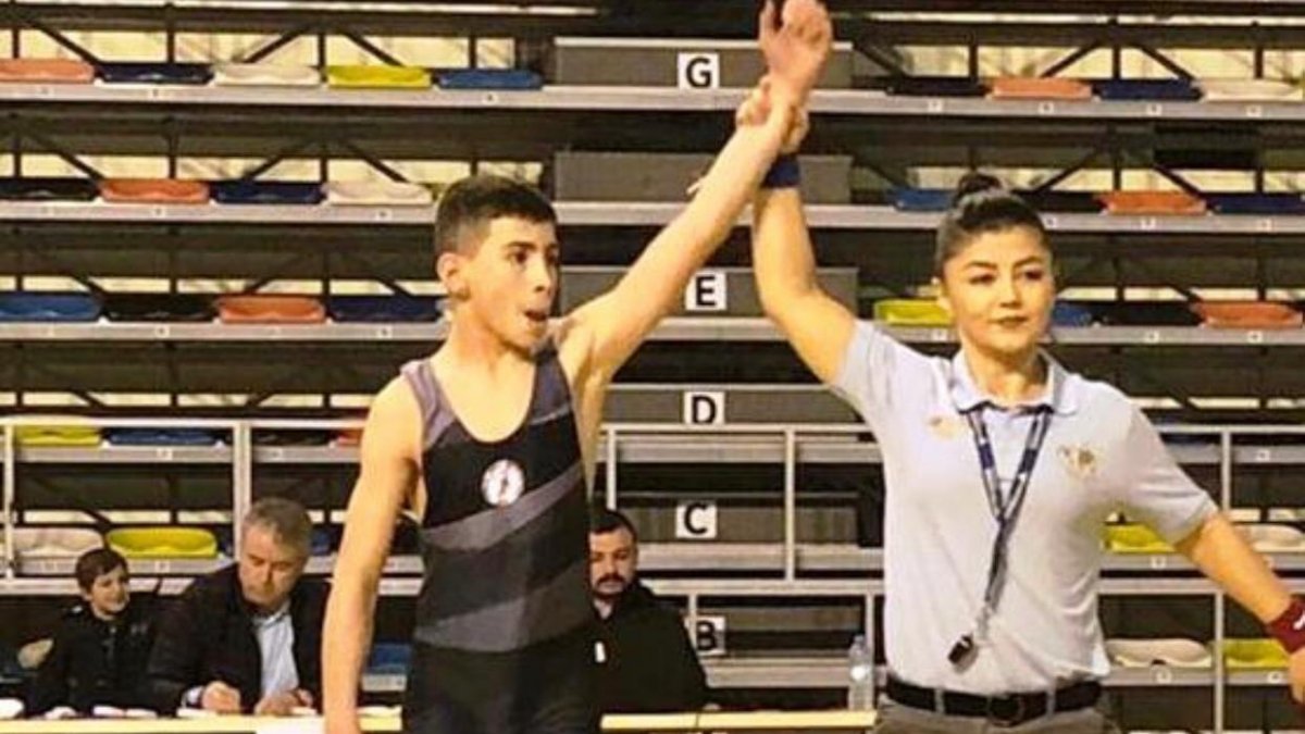 Ağrılı Güreşçi Milli Takımda