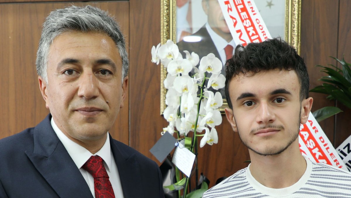 Ağrılı Öğrenci Semih Süheyb Han, Kur'an-ı Kerim'i güzel okumada Türkiye ikincisi oldu