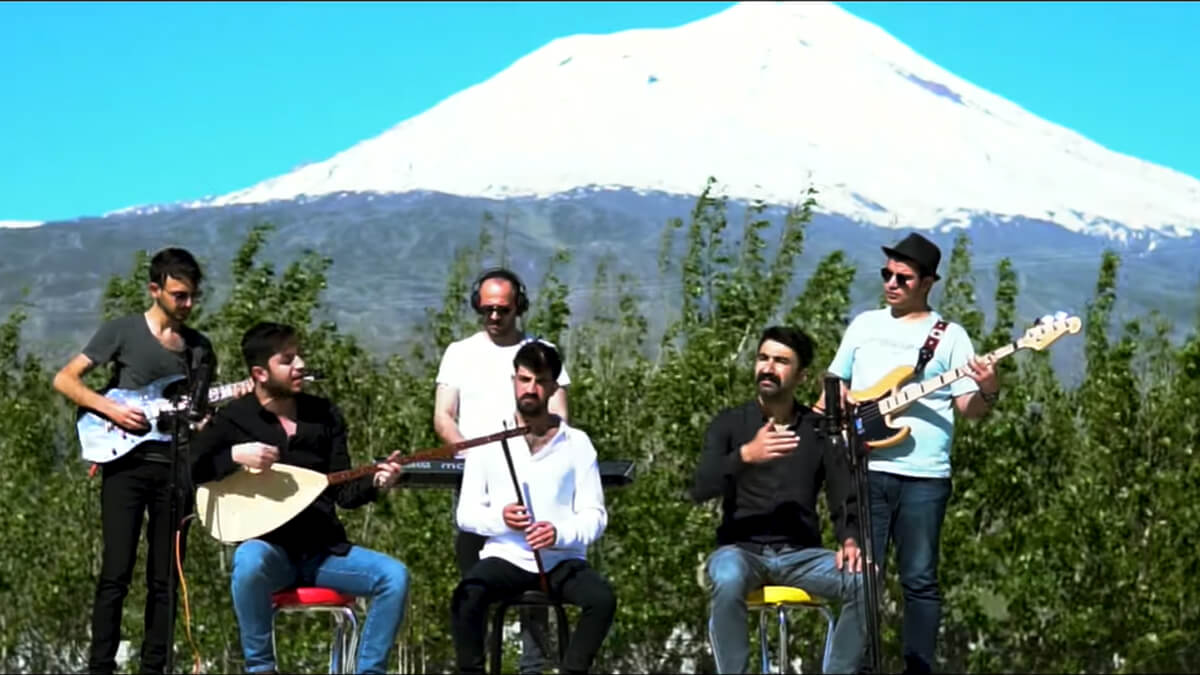 Ağrılı Öğretmenlerden Ağrı Dağı temalı Yolumuz Gurbete Düştü Klibi