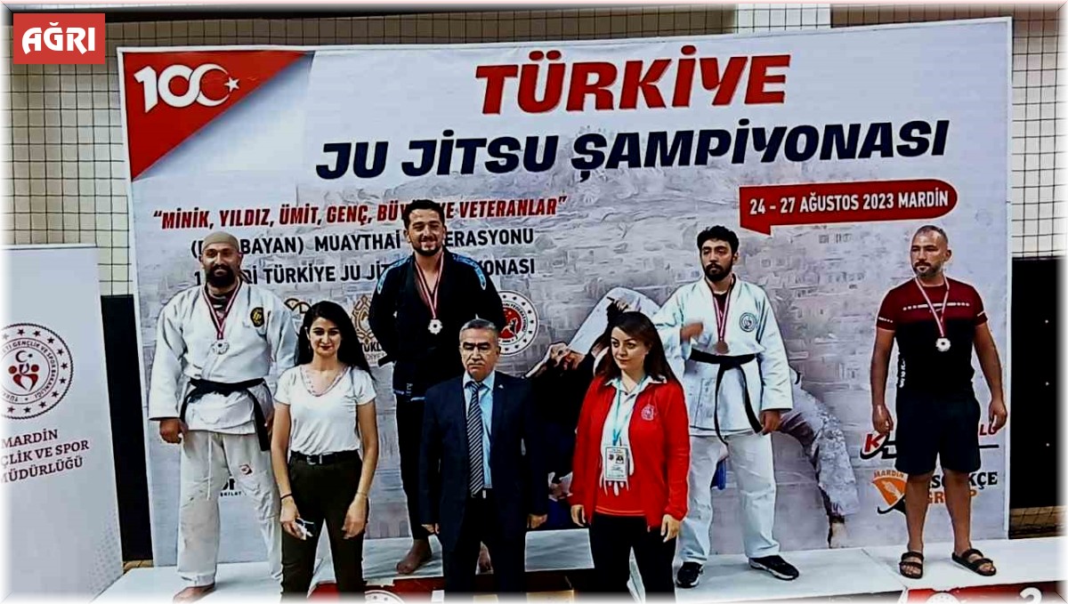 Ağrılı “Rambo” Hüseyin Taşdemir Türkiye ikincisi oldu, milli takıma seçildi