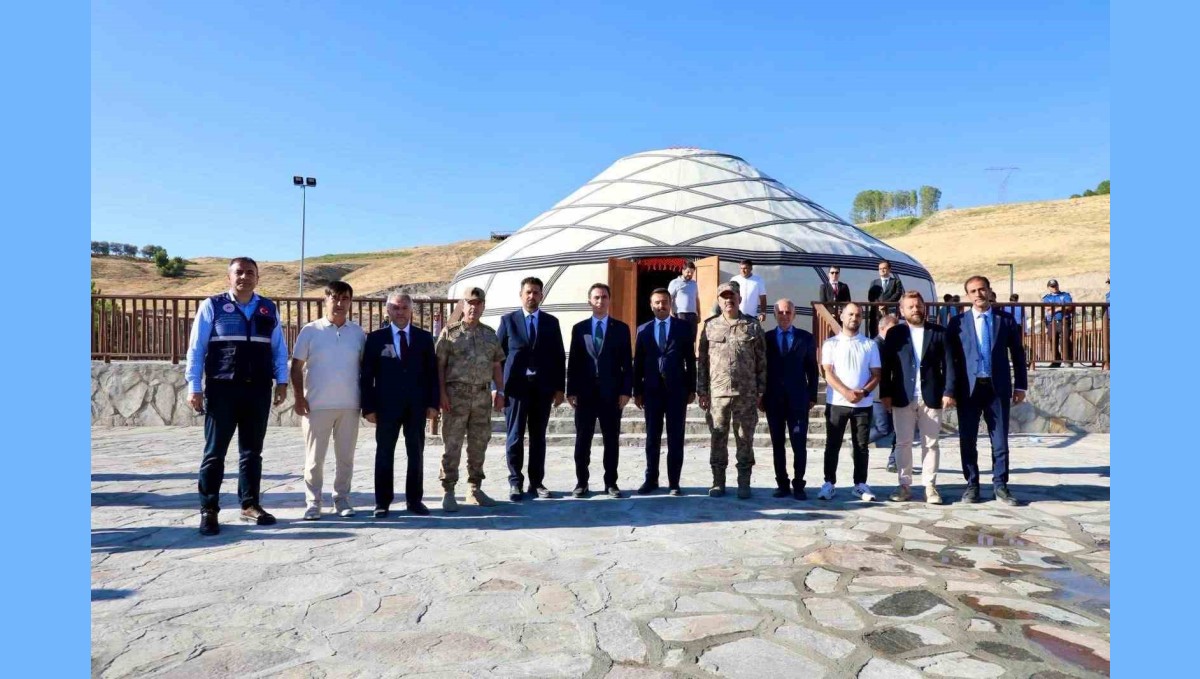 Ahlat, büyük zaferin etkinliklerine hazırlanıyor