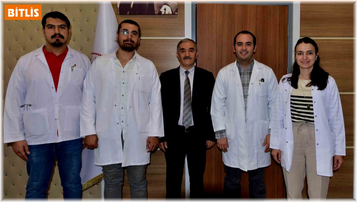 Ahlat Devlet Hastanesi'ne atanan yeni uzman doktorlar göreve başladı