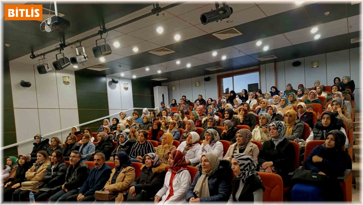 Ahlat HEM'de usta öğretici bilgilendirme toplantısı yapıldı