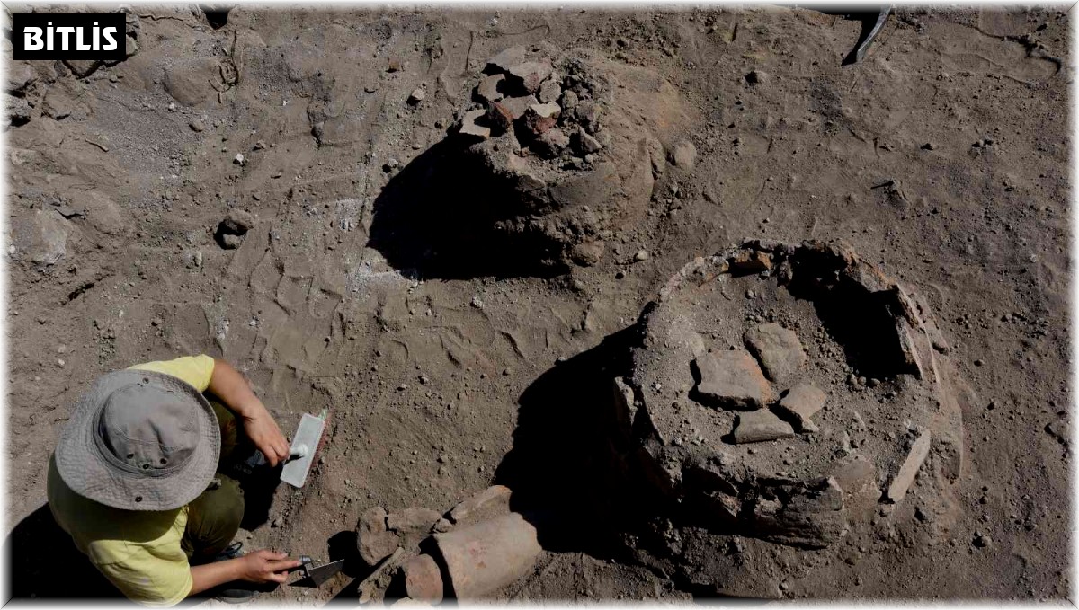 Ahlat kazıları tarihe ışık tutuyor