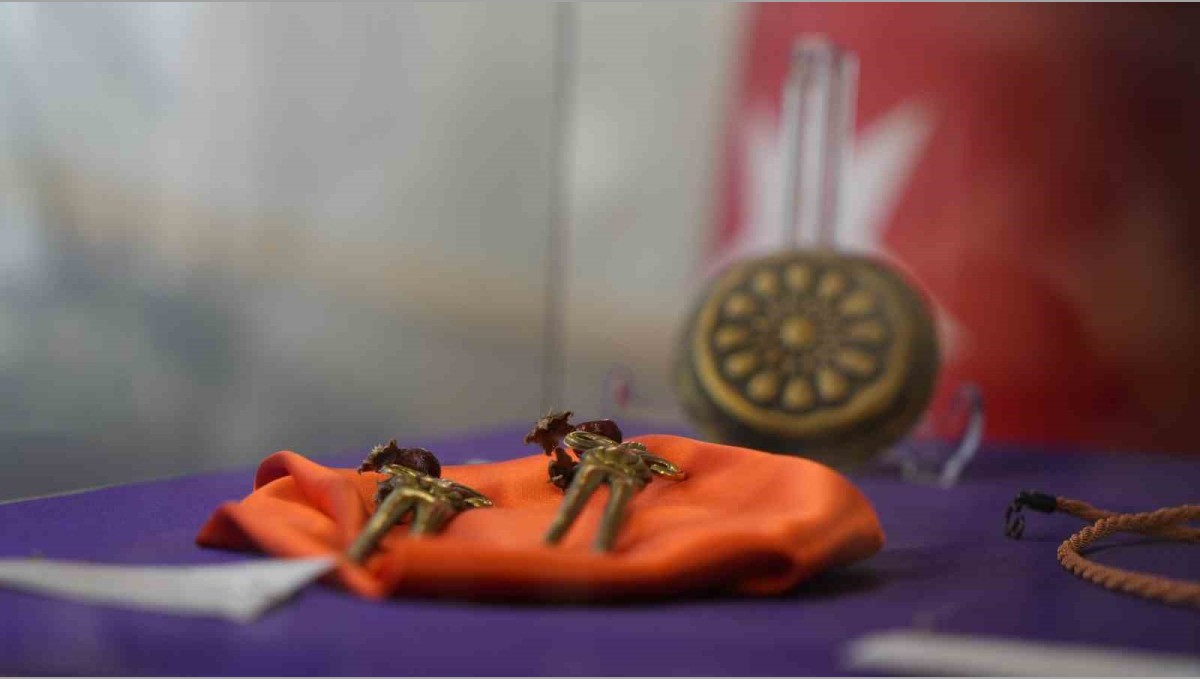 Ahlat Selçuklu Mezar Taşları'ndan ilham aldı geçmişin izlerini bugünün estetik diliyle buluşturdu