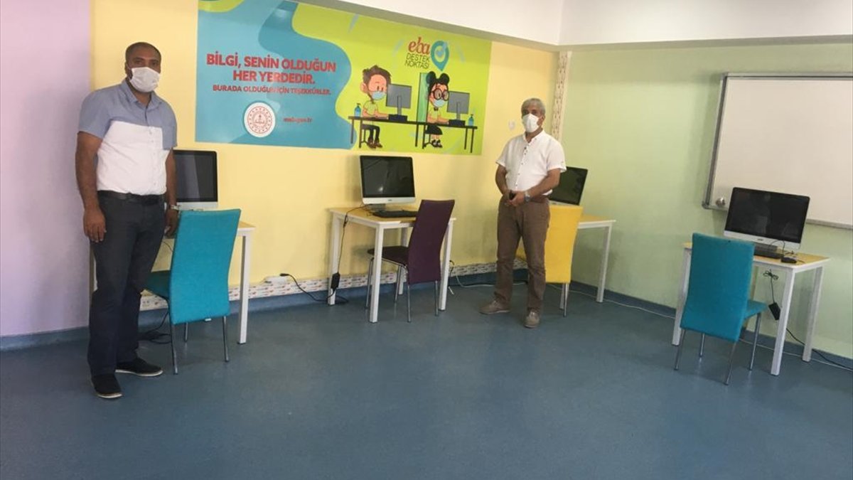 Ahlat'ta 16 okulda EBA destek noktası kuruldu