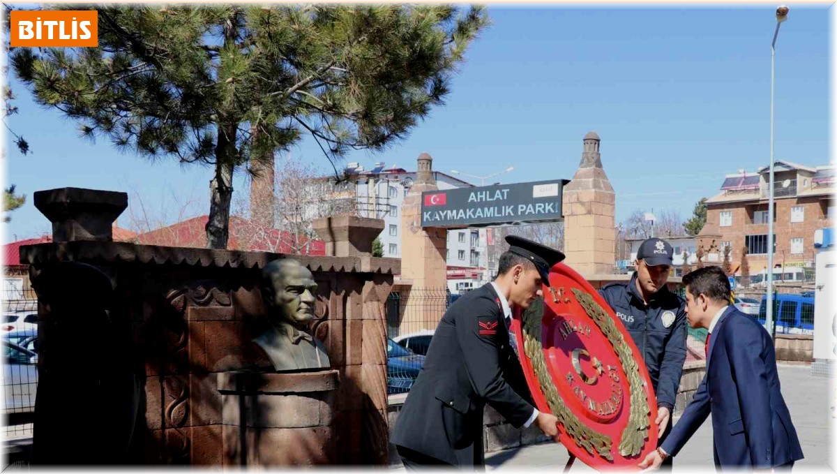 Ahlat'ta 18 Mart Şehitleri Anma Günü ve Çanakkale Deniz Zaferi'nin 108'nci yıl dönümü