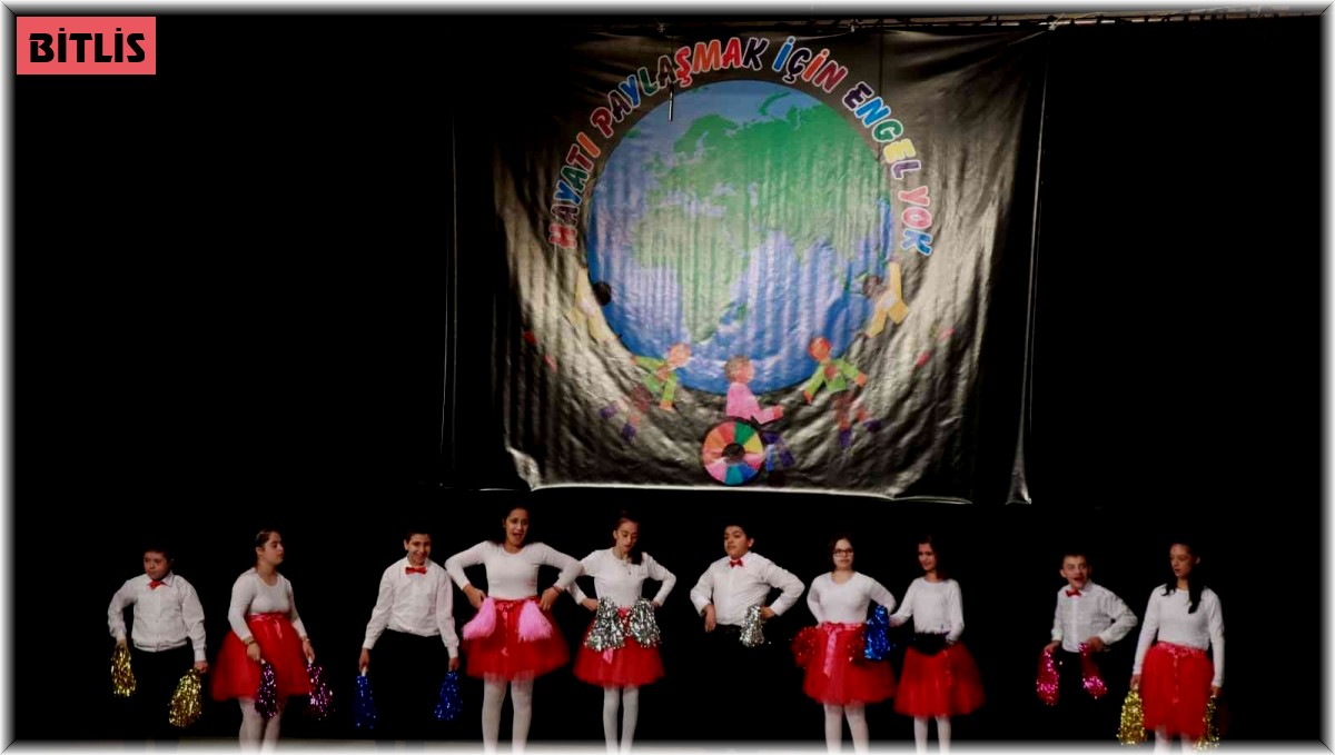 Ahlat'ta '3 Aralık Dünya Engelliler Günü' kutlandı