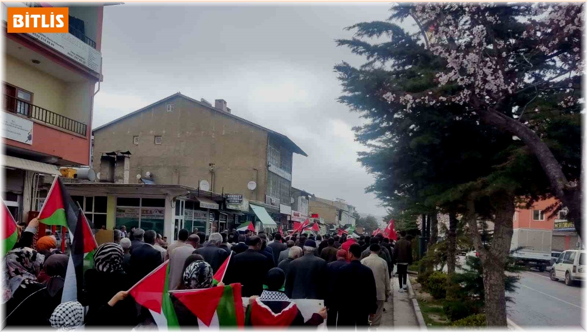 Ahlat'ta Filistin için yürüyüş düzenlendi
