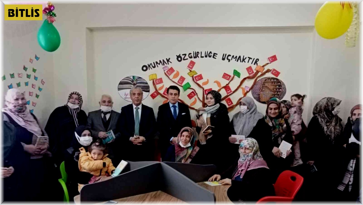 Ahlat'ta kütüphane açılışı