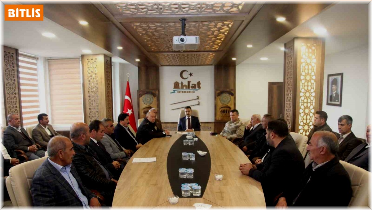 Ahlat'ta Muhtarlar Günü kutlandı