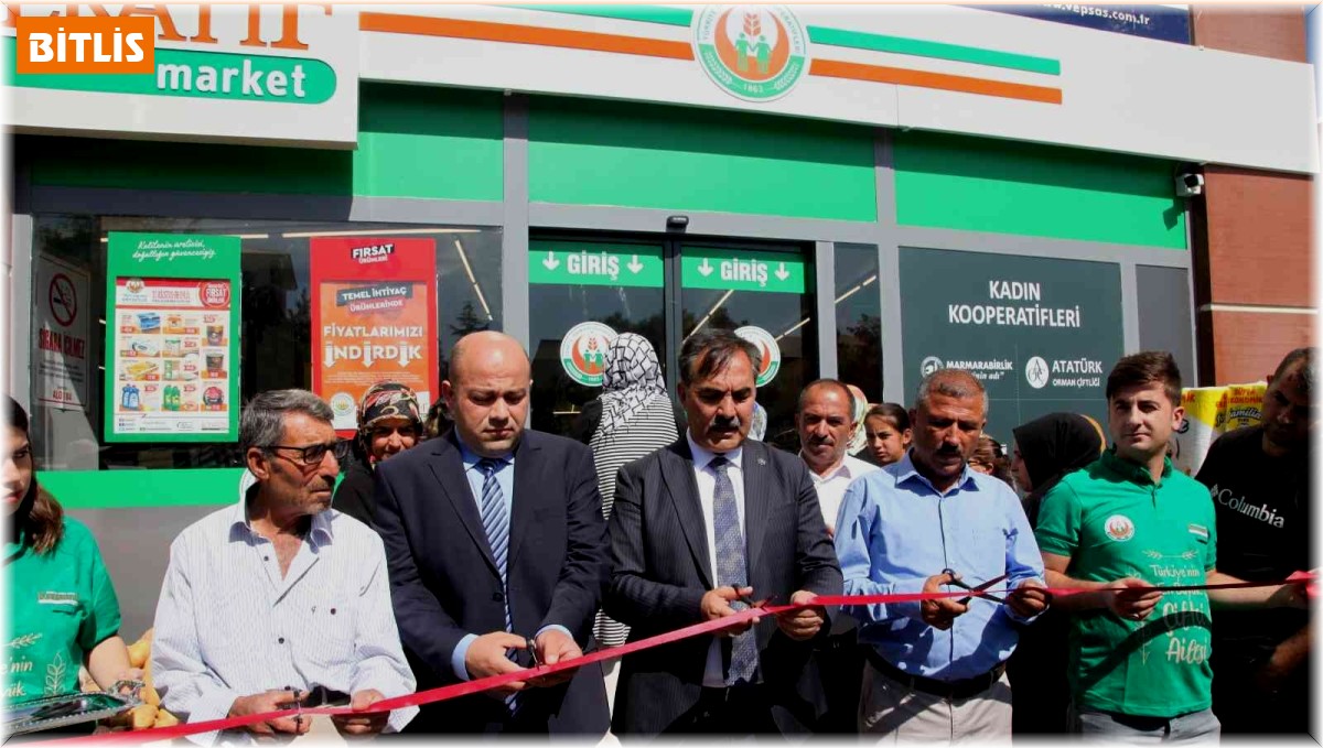 Ahlat'ta Tarım Kredi Kooperatif Marketi törenle hizmete açıldı