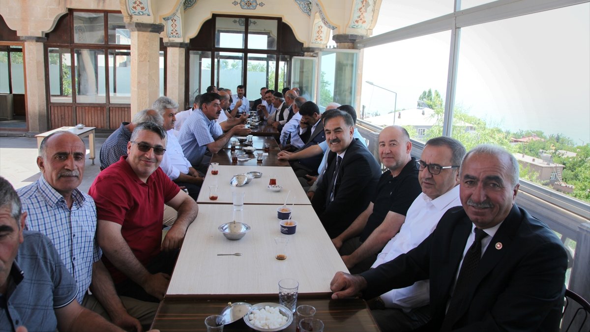 Ahlat ve Tatvan'da bayramlaşma programları düzenlendi