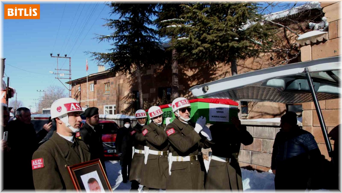 Ahlatlı Kıbrıs Gazisi Ahmet Şeker toprağa verildi