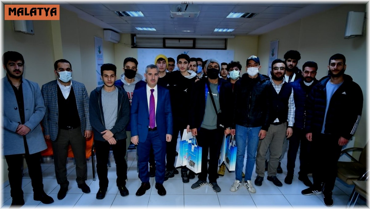 Ahmet Çalık anısına düzenlenen pes turnuvasında ödüller sahiplerini buldu