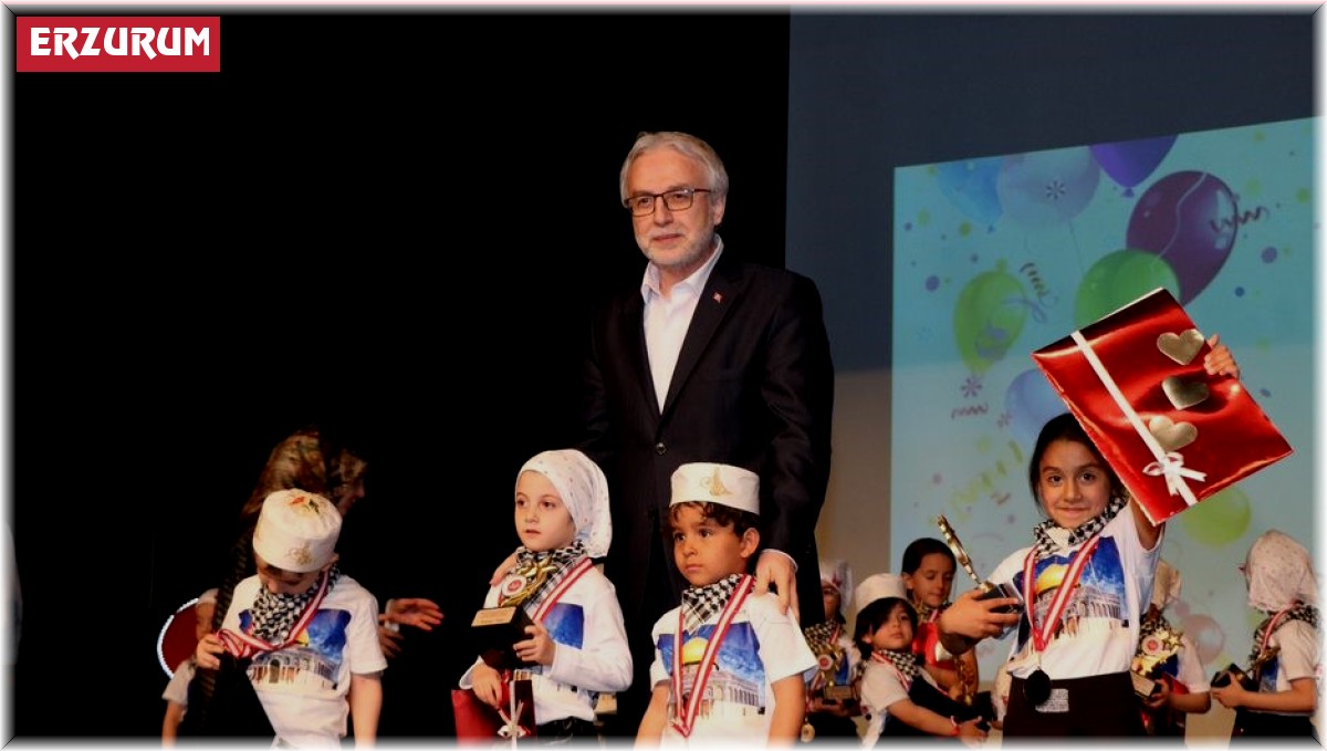 Ahmet Yesevi Kur'an kursunda kapanış programı düzenlendi