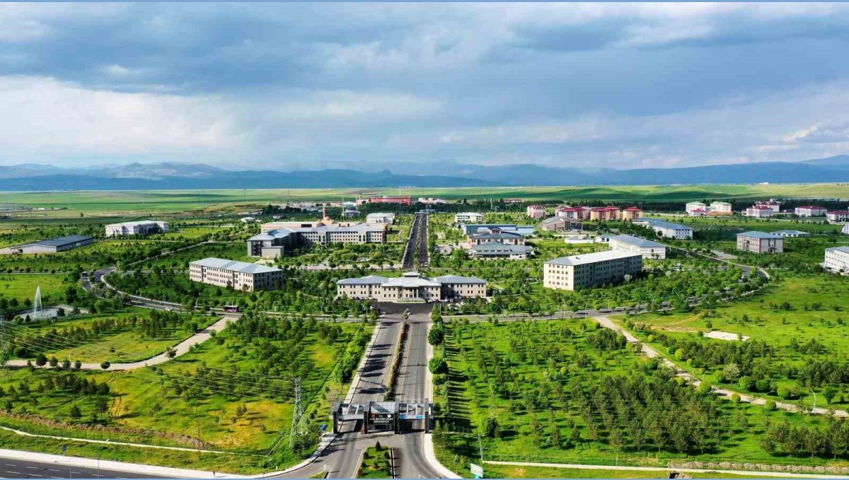 AİÇÜ 2025 YKS'de Kontenjanlarının Tamamını Doldurdu