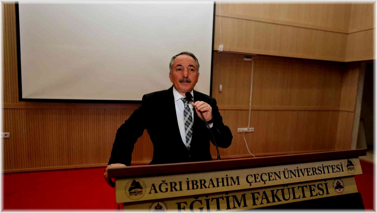 AİÇÜ'de 24 kasım öğretmenler günü etkinliği kutlandı