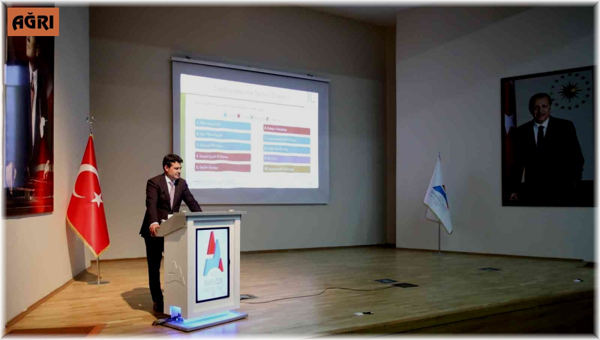 AİÇÜ'de "Başka Bir Dünya Yok" konferansı