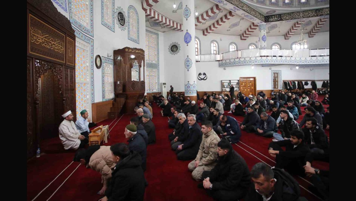 AİÇÜ'de Remziye Horuz'un Vefatı Dolayısıyla Mevlid Okutuldu