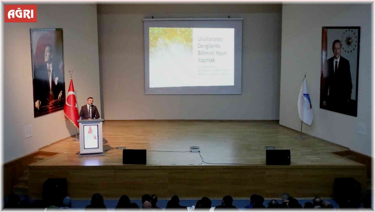 AİÇÜ'de 'Uluslararası Dergilerde Bilimsel Yayın Yapma Eğitimi' semineri düzenlendi