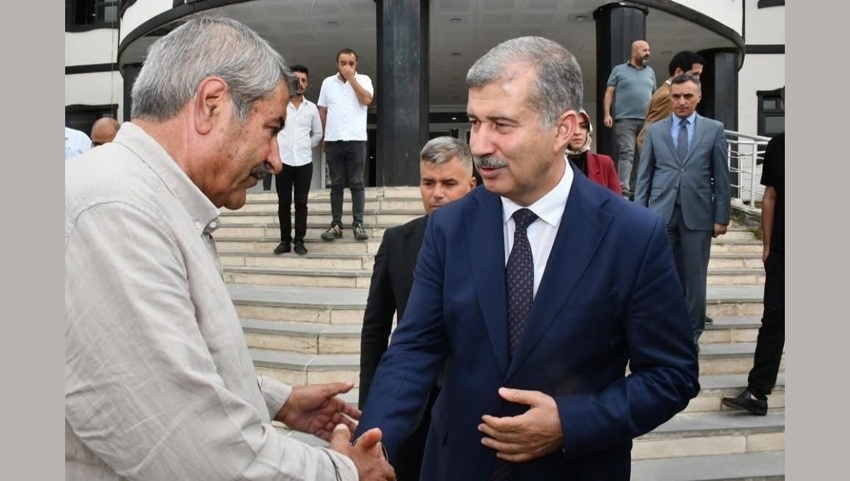 AİÇÜ Rektörü Prof. Dr. İlhami Gülçin'den Patnos Belediyesine Ziyaret