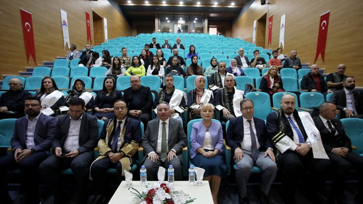 AİÇÜ Tıp Fakültesi Birinci Sınıf Öğrencileri Ağrı’da Eğitime Başladı