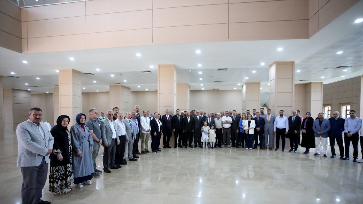 AİÇÜ’de Kurban Bayramı Dolayısıyla Bayramlaşma Programı Düzenlendi