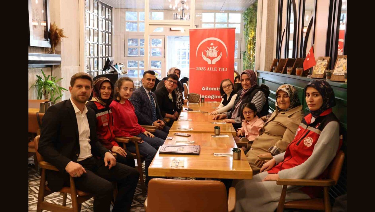 Aile ve Sosyal Hizmetler İl Müdürü Hasan Aykut: "Sevgi köprüsü ile gönülden gönüle bağ kuruyoruz"