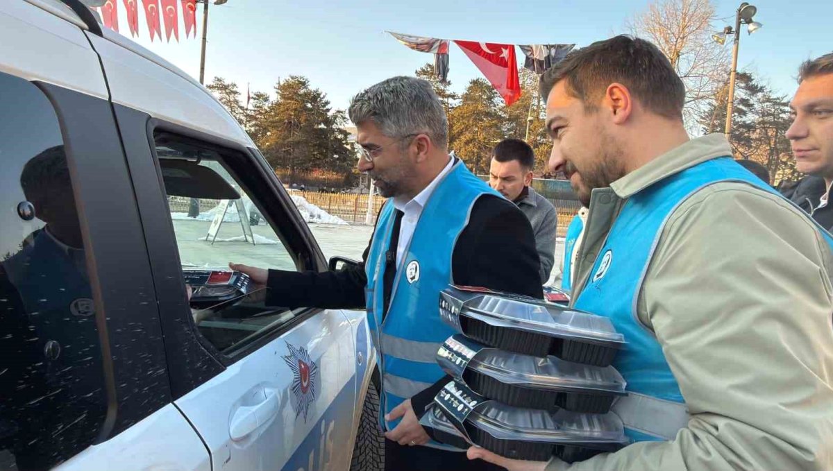 AK Gençlik Erzurum'dan, Ramazan boyunca yoğun program