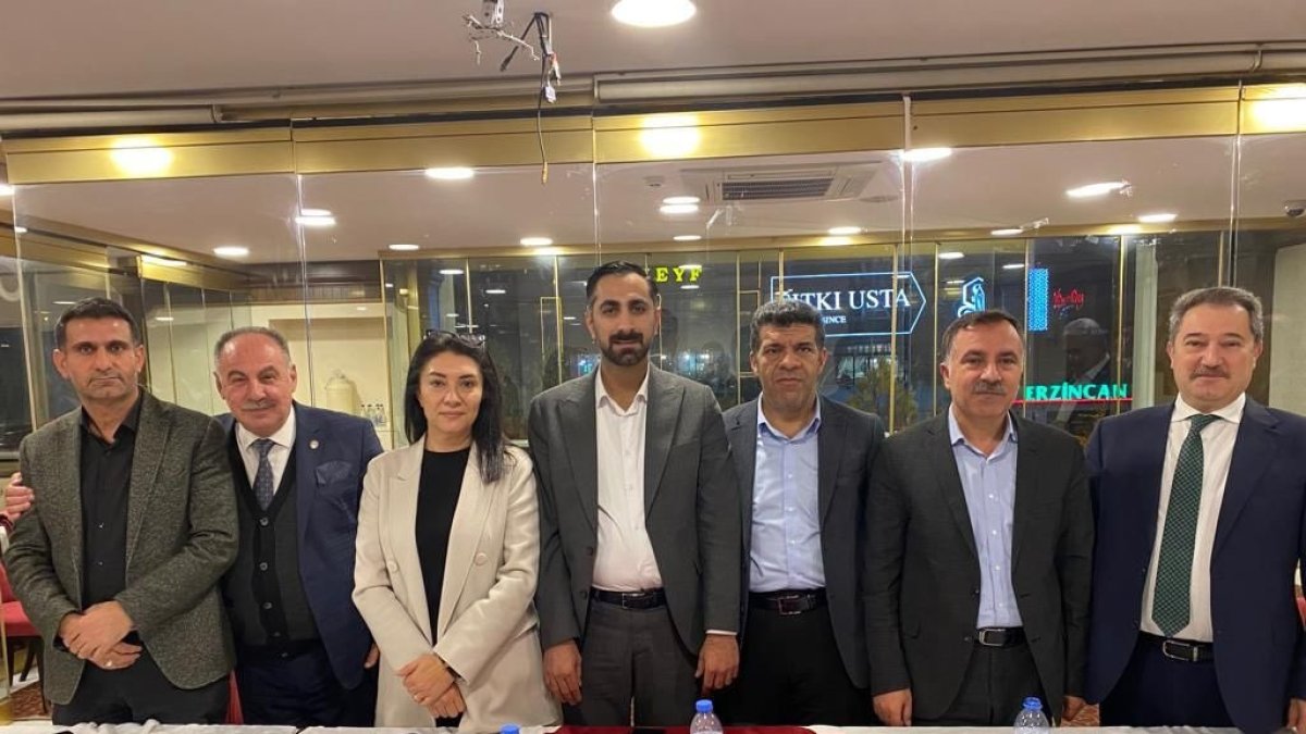 AK Parti Ağrı Milletvekili Adayları Ankara'da Bir Araya Geldi ve Seçim Stratejilerini Belirledi