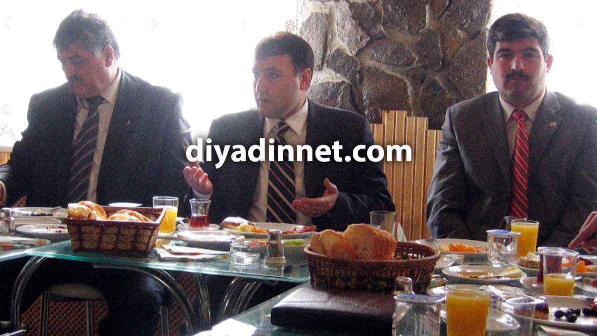 AK Parti Ağrı Milletvekili Halil Özyolcu basın mensuplarıyla kahvaltıda buluştu!...