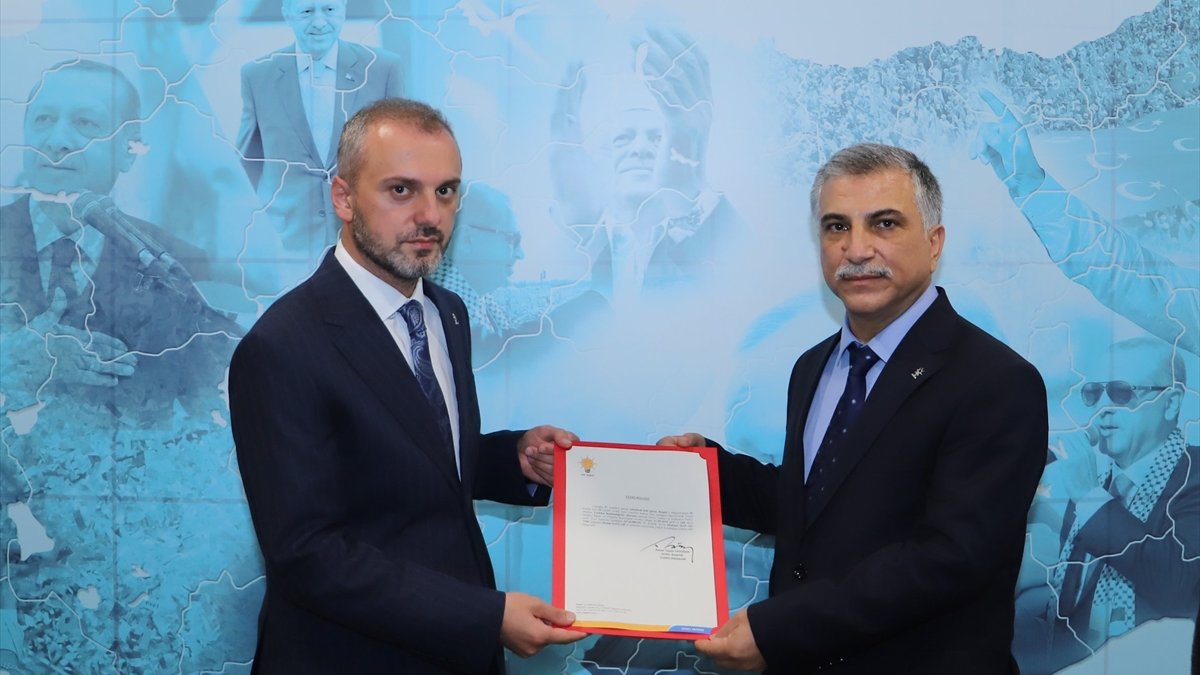 AK Parti Bingöl İl Başkanlığına Haşim Sağlar atandı