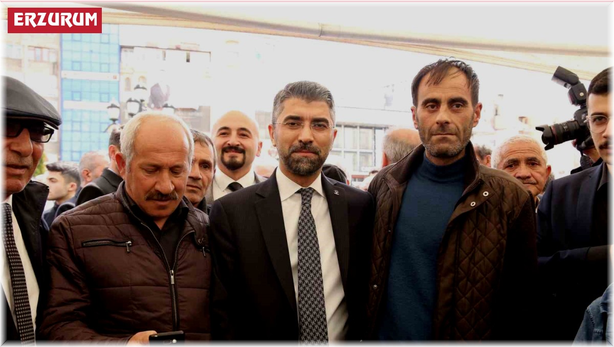 Ak Parti'de ilk tur sevinci