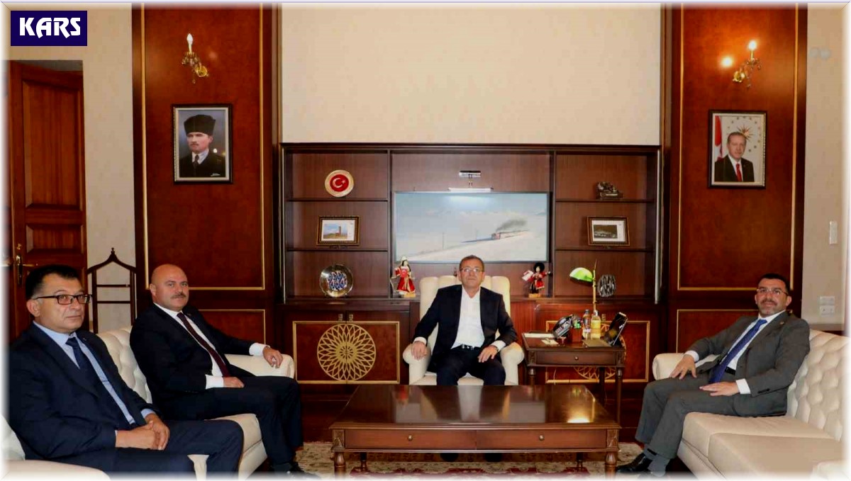 AK Parti'den Vali Polat'a ziyaret