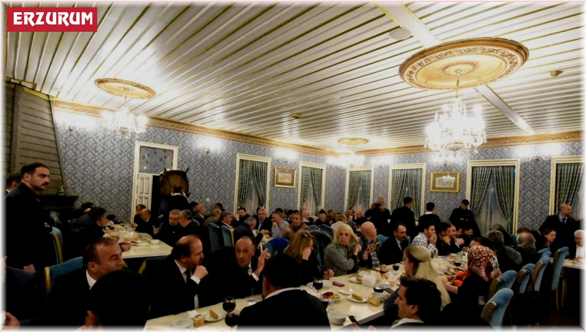 Ak Parti İl Başkanı Küçükoğlu: "Millete istikamet hizmetinden şaşmadık"