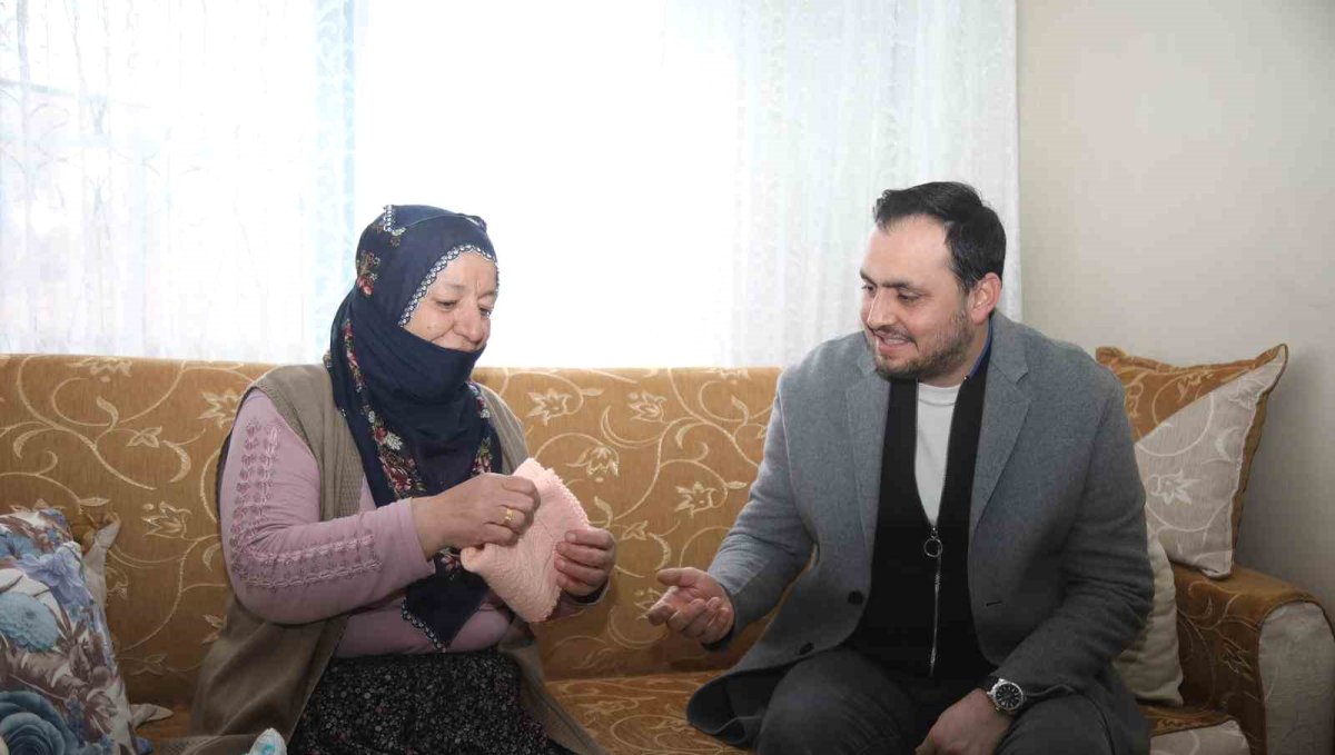 AK Parti İl Başkanı Selmanoğlu: "Bizim siyaset anlayışımız seçimden seçime değil, her zaman milletimizle iletişim halinde olan bir anlayıştır"