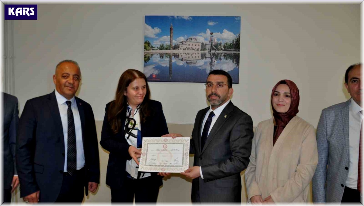 AK Parti Kars Milletvekili Adem Çalkın, mazbatasını aldı