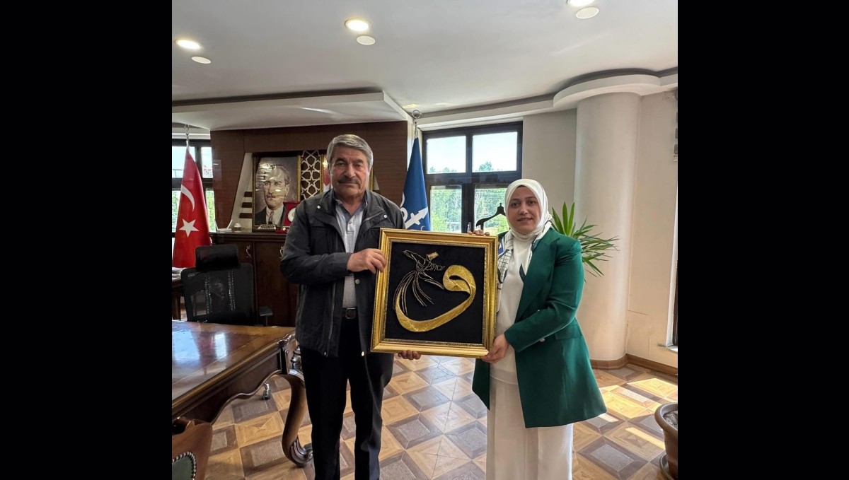 AK Parti'li kadınlardan Başkan Taşkın'a ziyaret