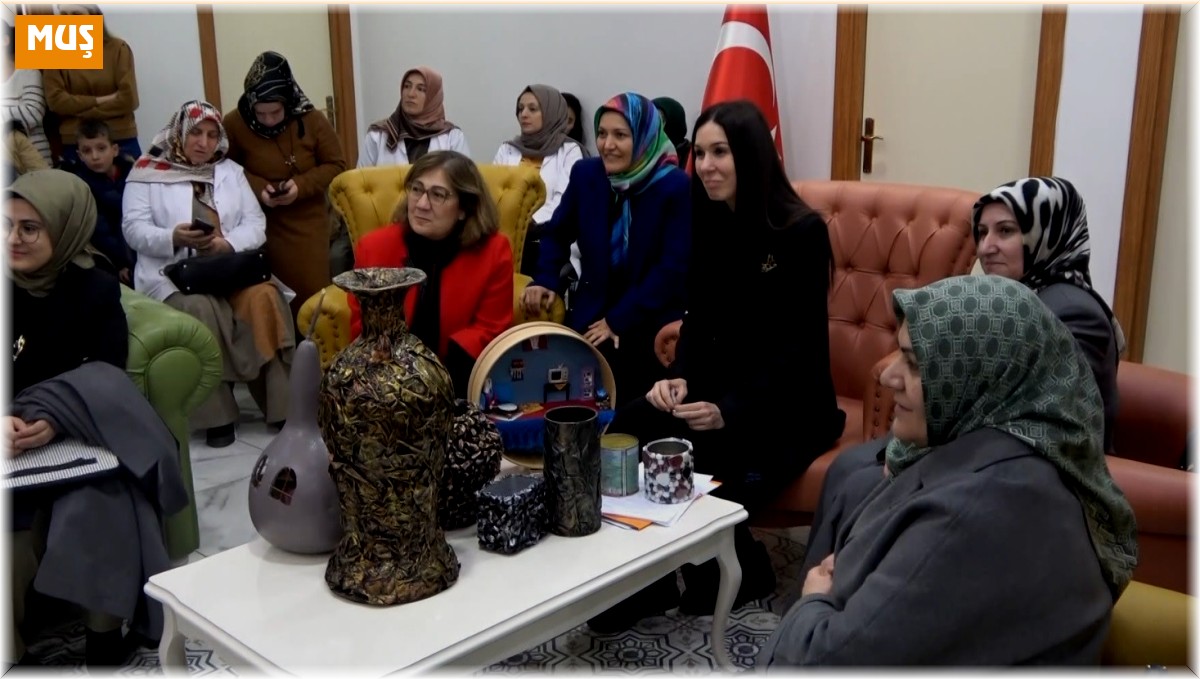 AK Parti'li Karaaslan: 'Güçlü kadınlarla Türkiye daha da güçlendi'
