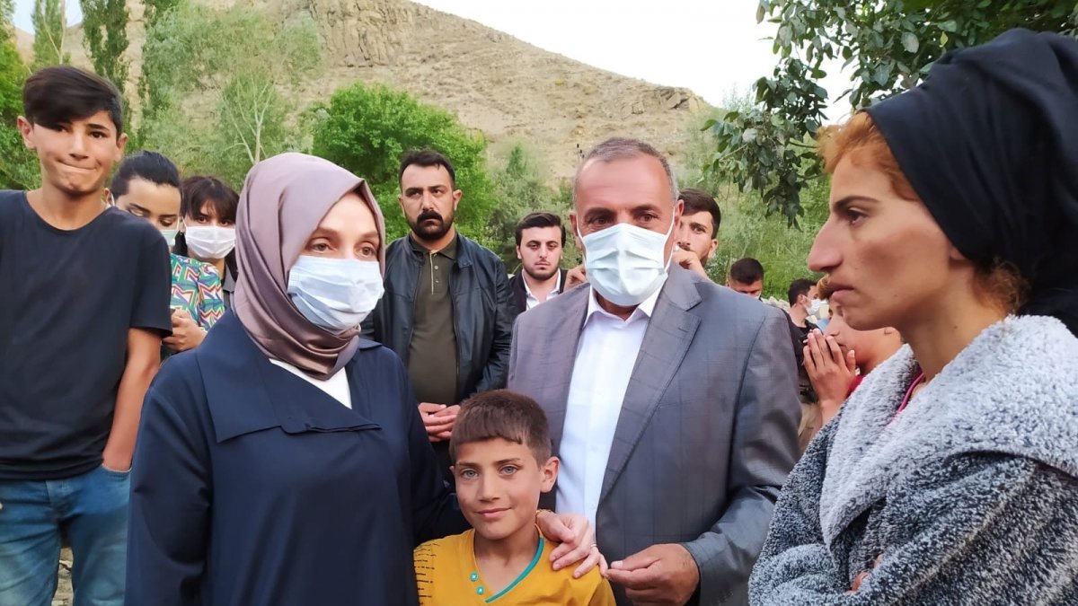 AK Parti'li Usta: "Selde ağır hasar alan ve yıkılan evler daha güvenli yerde yapılacak"