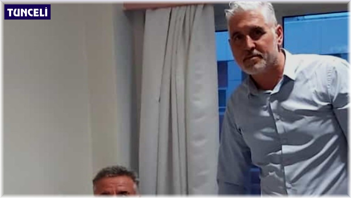 AK Parti Tunceli İl Başkanı Süner'in budama yaparken parmağı koptu