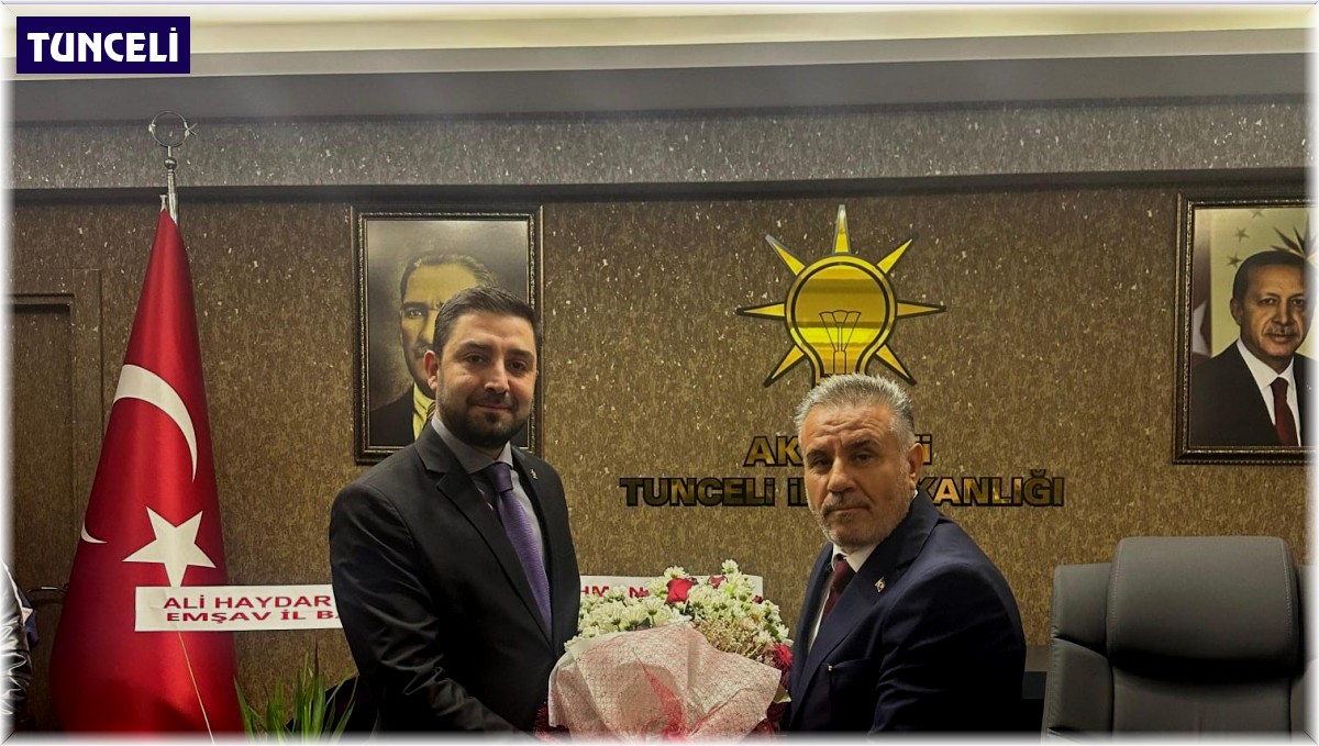 AK Parti Tunceli İl Başkanlığında devir-teslim