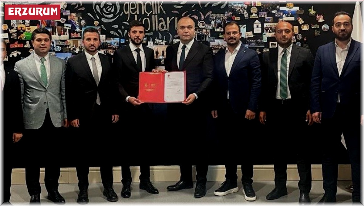 AK Parti Yakutiye Gençlik Kolları İlçe Başkanı Ubeydullah Bekmez oldu