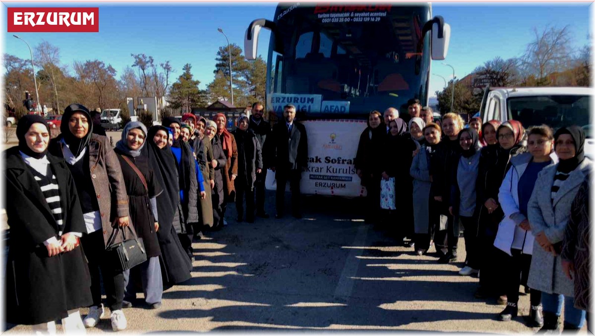 AK Partili kadınlardan 170 koli mutfak seti yardımı